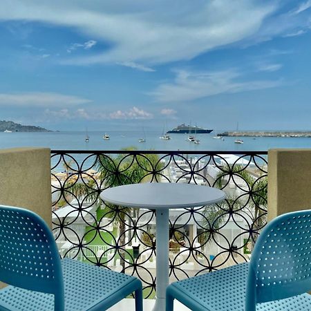 La Finestra Sul Mare Modern Apartment Giardini Naxos Exterior photo